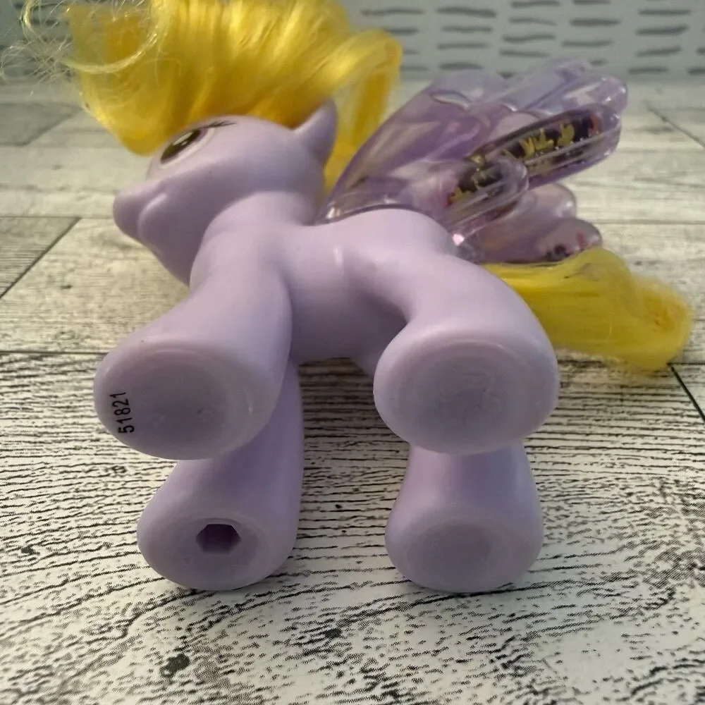 My Little Pony MLP Water Wings Lily Blossom Hasbro G4 MLP Brushable